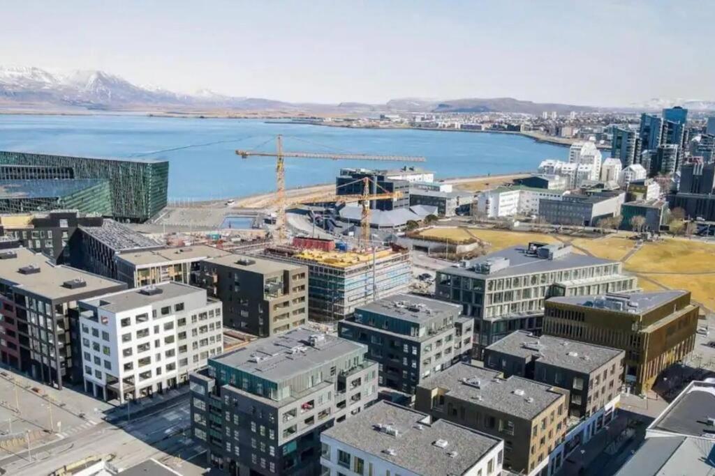 Private Lux 2Br & 2Ba City Center With Free Parking Reykjavík Eksteriør bilde