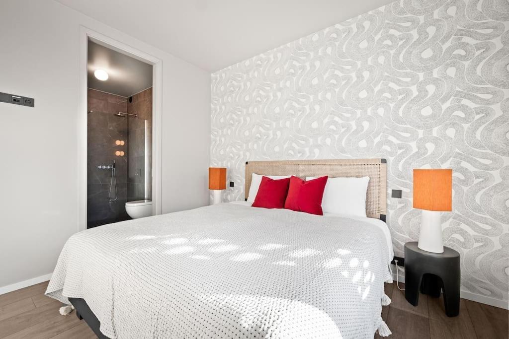 Private Lux 2Br & 2Ba City Center With Free Parking Reykjavík Eksteriør bilde