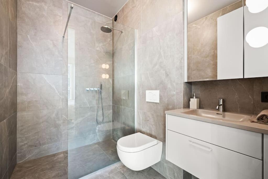 Private Lux 2Br & 2Ba City Center With Free Parking Reykjavík Eksteriør bilde